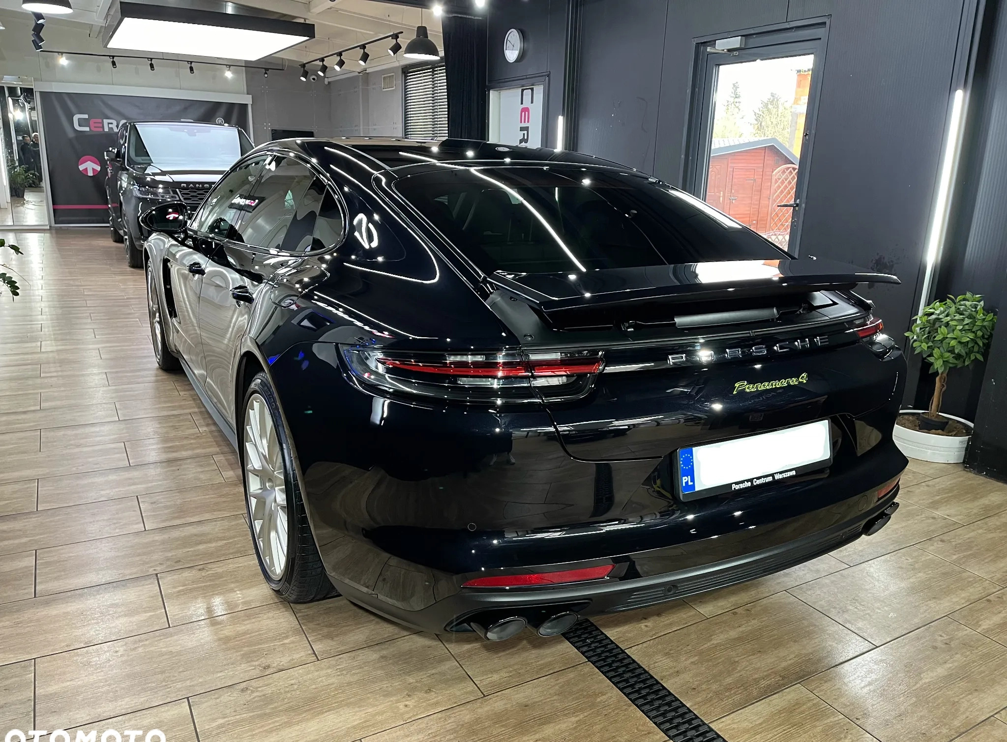 Porsche Panamera cena 499000 przebieg: 45000, rok produkcji 2020 z Warszawa małe 254